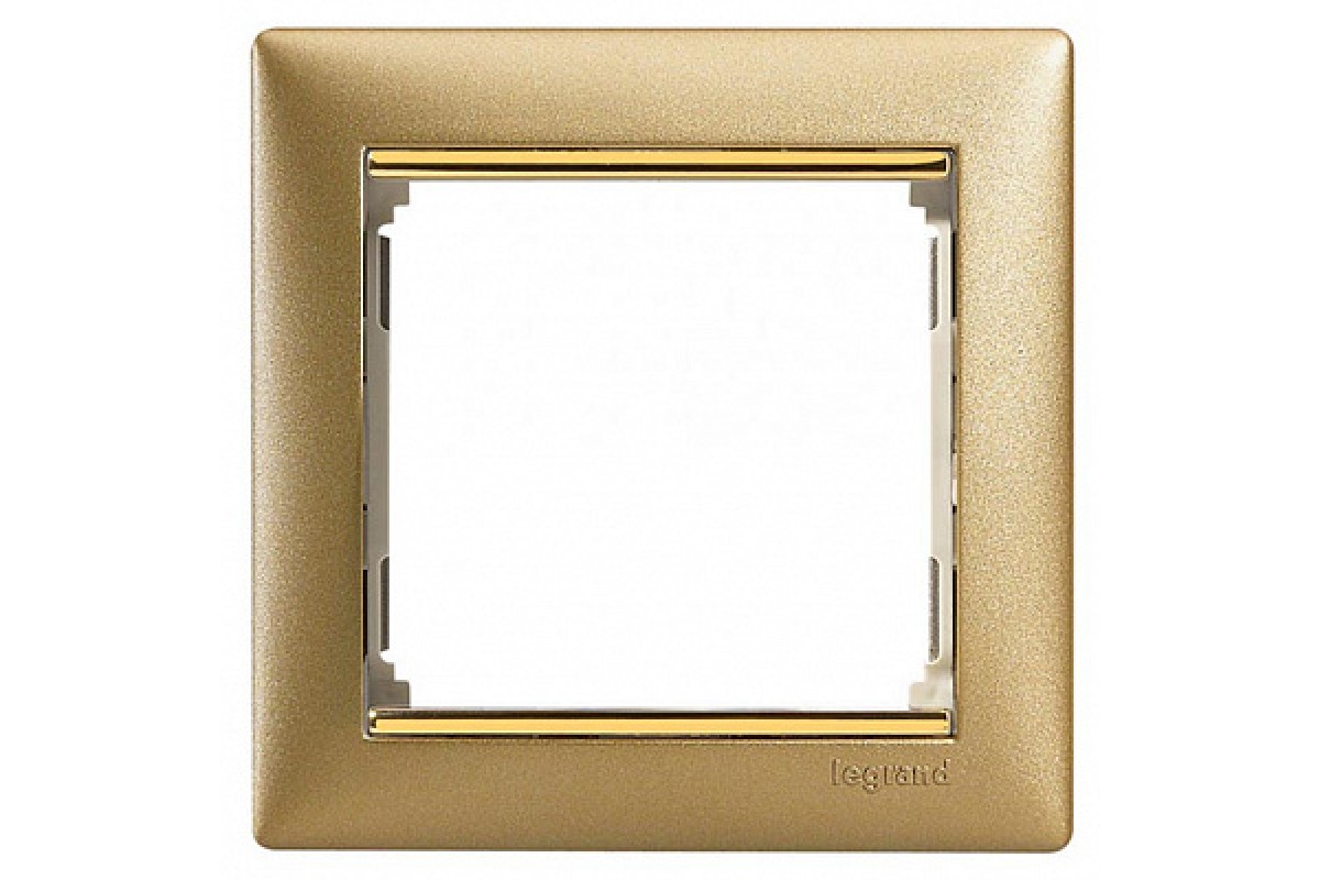 770301 LEGRAND VALENA 