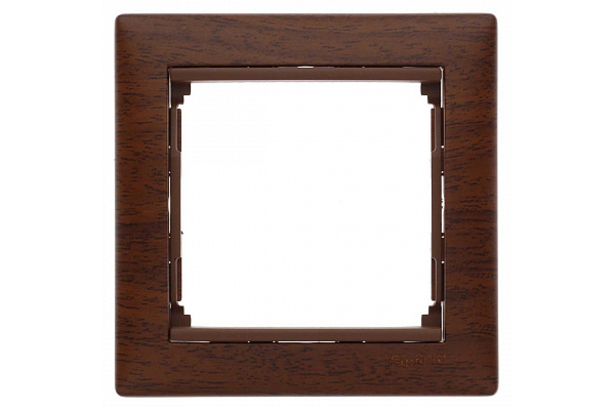 770311 LEGRAND VALENA  